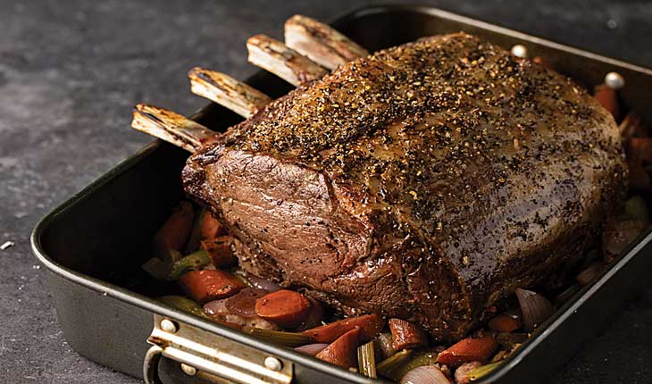 Best Roasting Pan for Prime Rib 2023: Reviews + Buying Guide